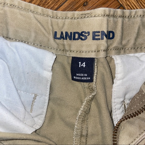 Boys’ Lands End Tan Khakis 28x27.5 - Picture 3 of 7